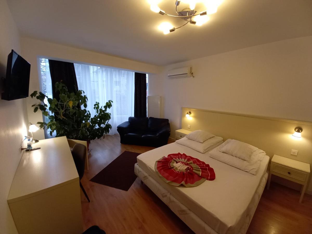 Pensiunea Riunione Braşov Exterior foto