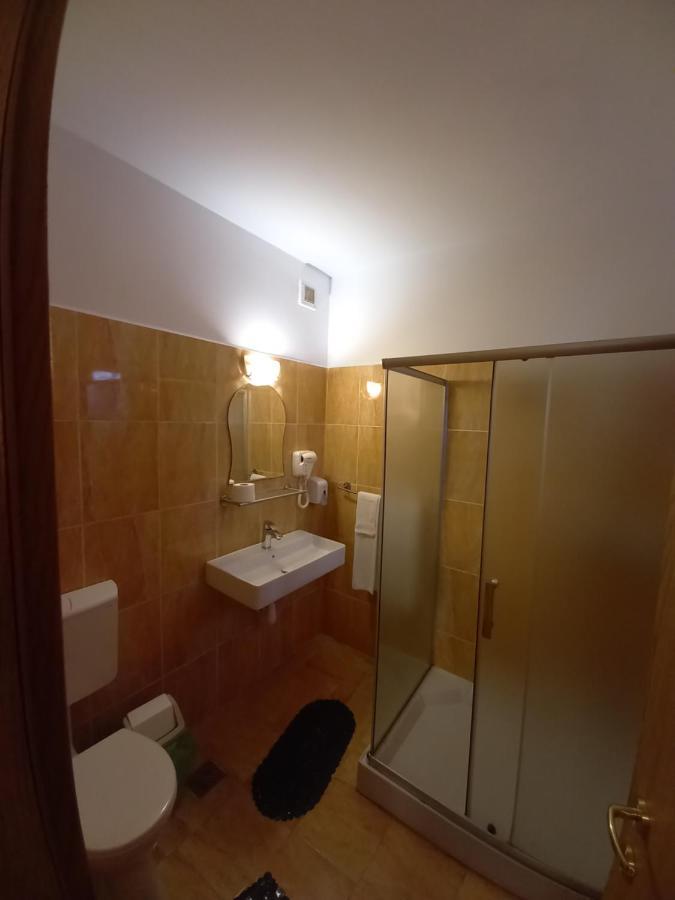 Pensiunea Riunione Braşov Exterior foto