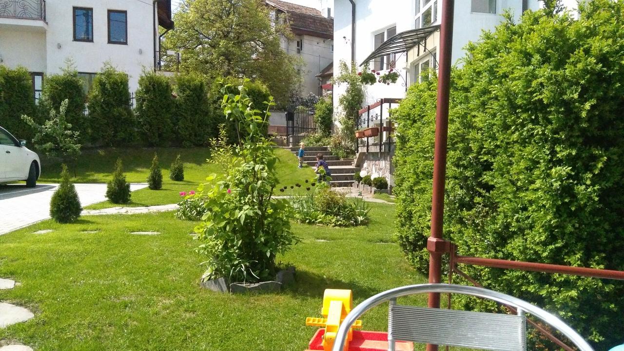 Pensiunea Riunione Braşov Exterior foto
